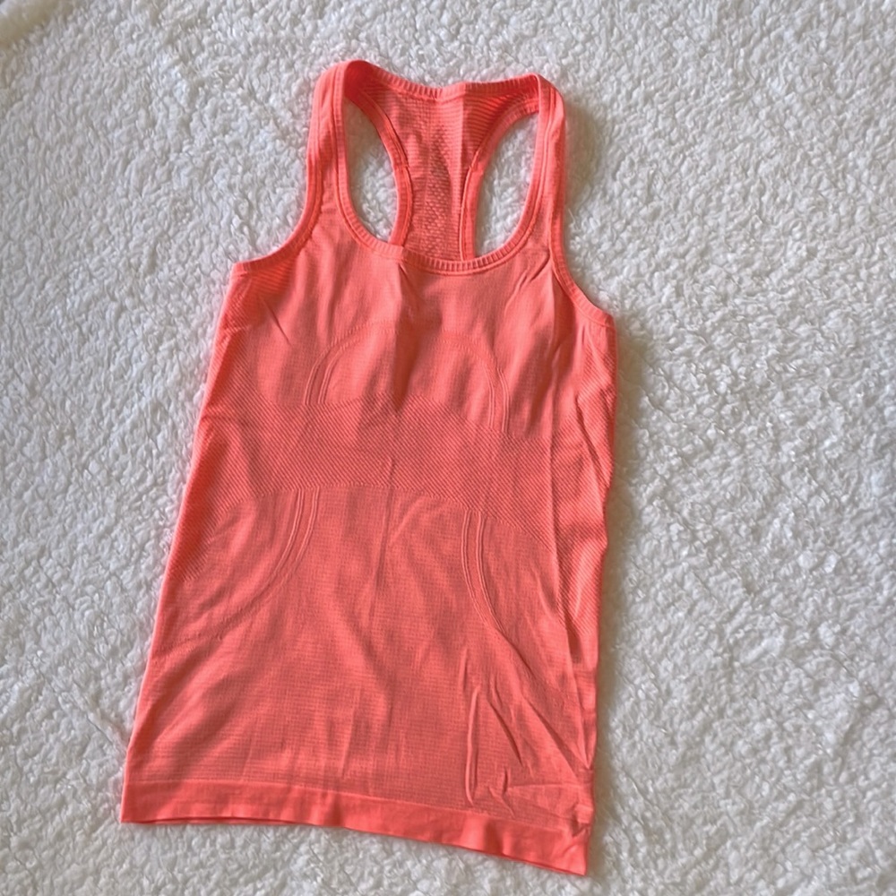 Lululemon swiftly tank